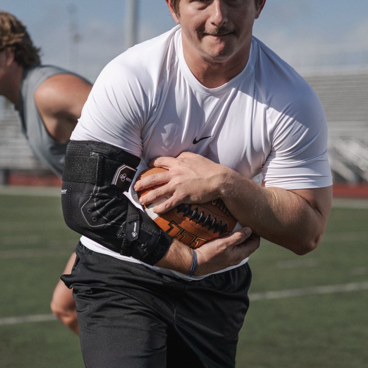 DonJoy Bionic Elbow Brace II | Joint Stabilization