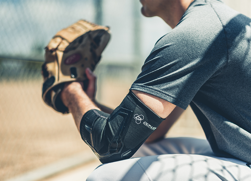 baseball-donjoy-performance-elbow-sleeve