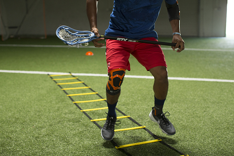 Kyle-harrison-lacrosse-donjoy-performance-trizone-knee-support