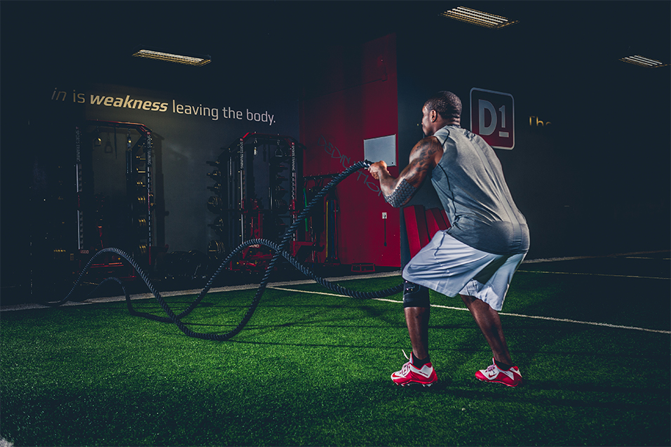 navorro-bowman-training-donjoy-performance